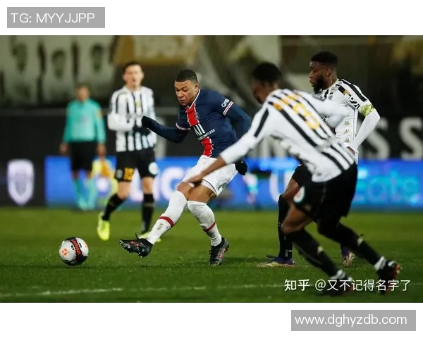 巴黎圣日耳曼对阵曼联精彩赛事回顾及分析视频播放链接分享